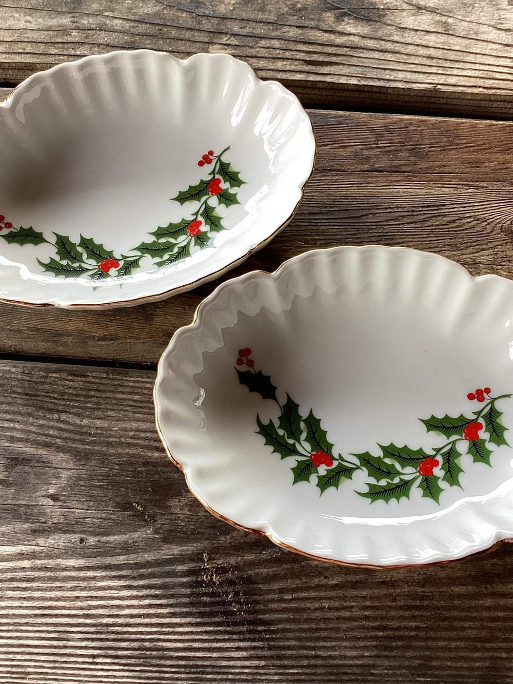 RH Macy & Co Vintage All the Trimmings dishes - set of 2